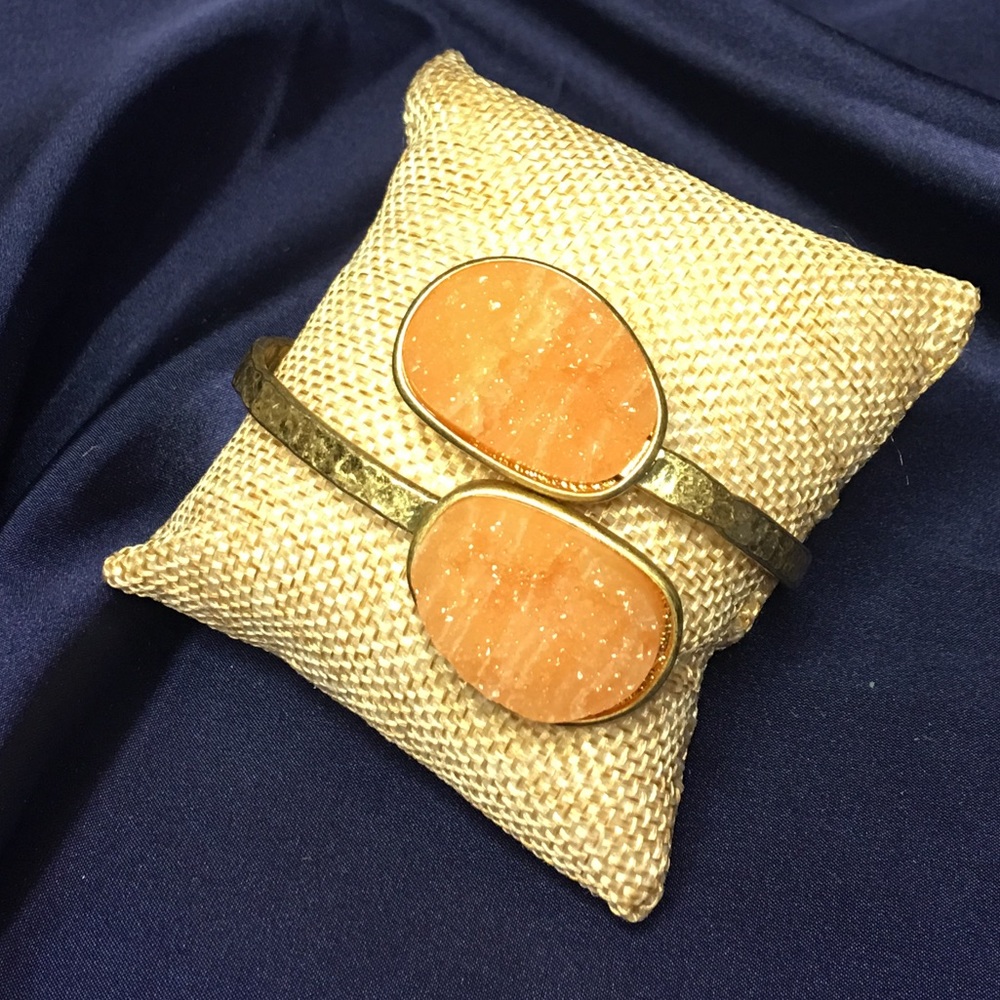 Peach color stone and gold bracelet